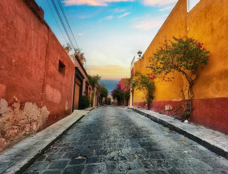 Los mexicanos somos extraños