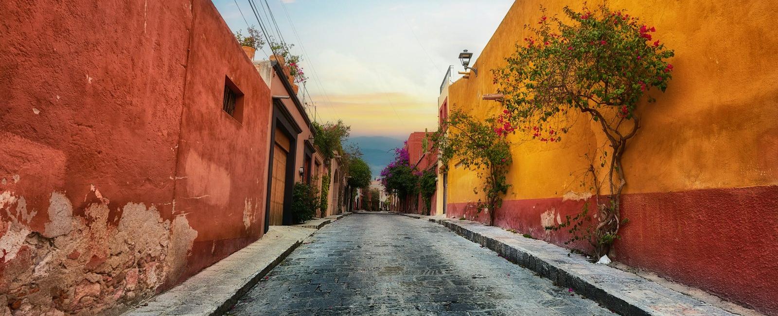Los mexicanos somos extraños